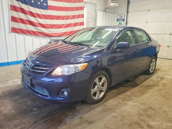2013 TOYOTA COROLLA