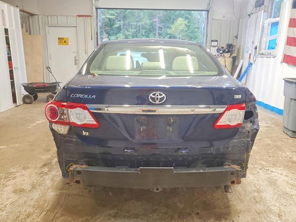 2013 TOYOTA COROLLA