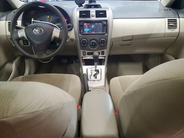2013 TOYOTA COROLLA