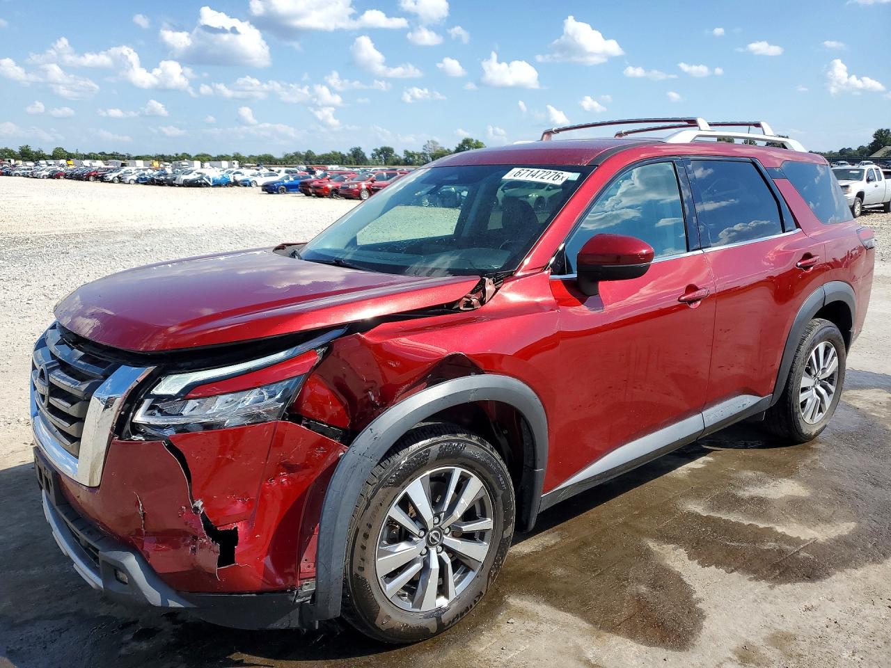 2022 NISSAN PATHFINDER SL