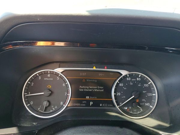 2022 NISSAN PATHFINDER SL