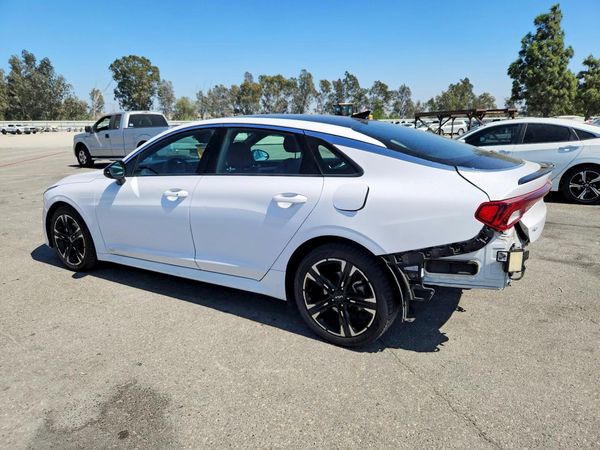 2022 KIA K5