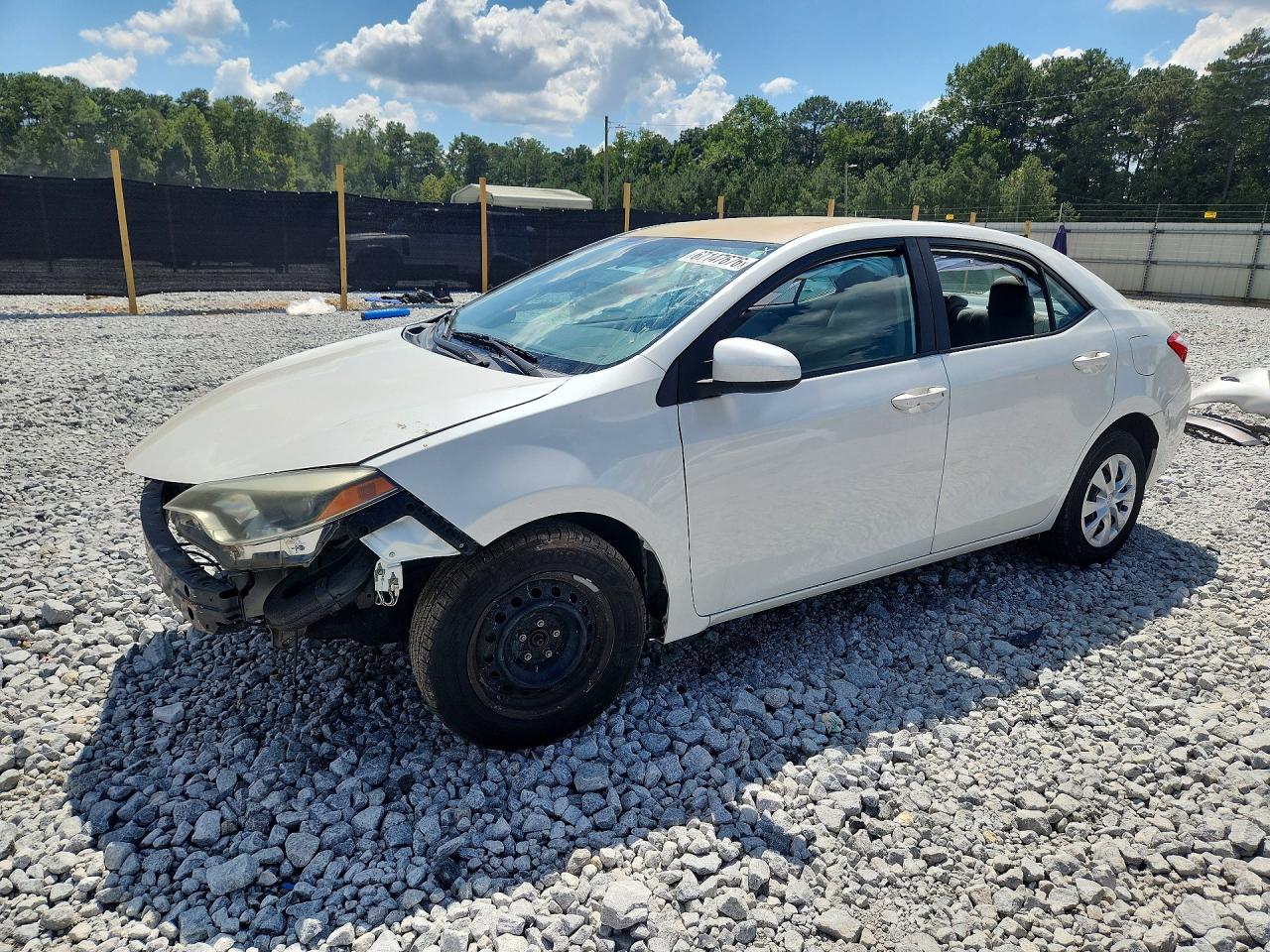 2015 TOYOTA COROLLA ECO/ECO PLUS — Front 3/4