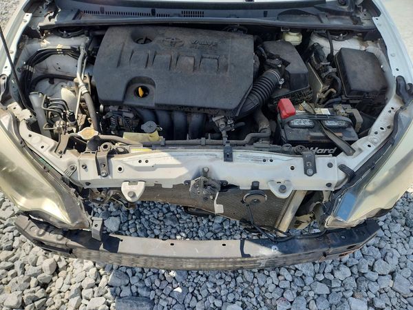 2015 TOYOTA COROLLA ECO/ECO PLUS — Engine bay