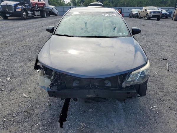 2013 TOYOTA CAMRY
