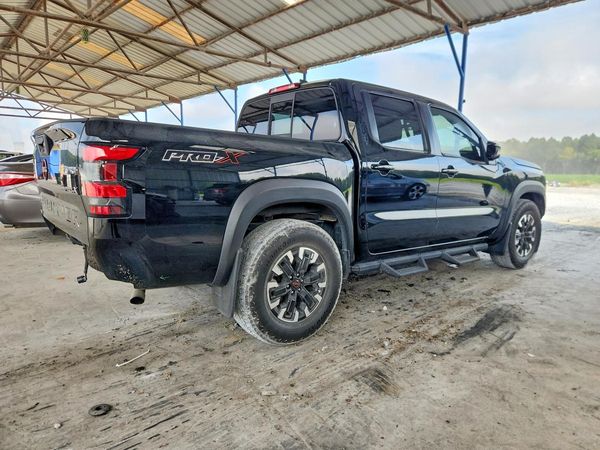 2022 NISSAN FRONTIER Crew Cab