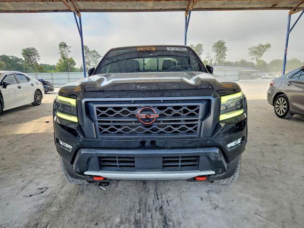 2022 NISSAN FRONTIER Crew Cab