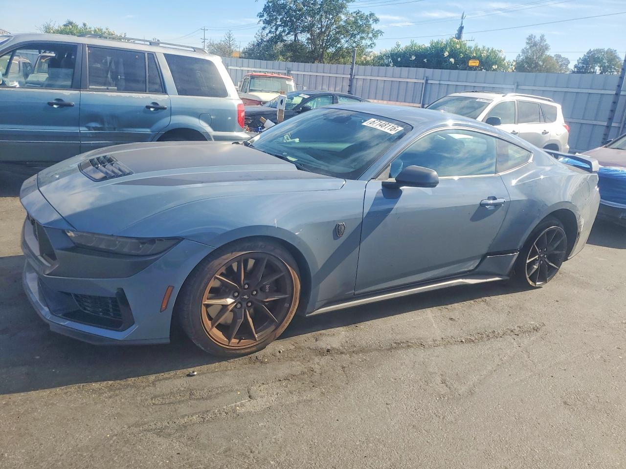2024 FORD MUSTANG Dark Horse — Front 3/4