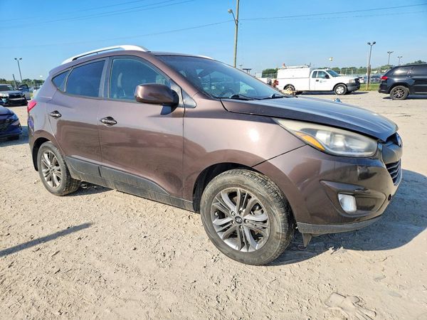 2015 HYUNDAI TUCSON GLS (Middle)
