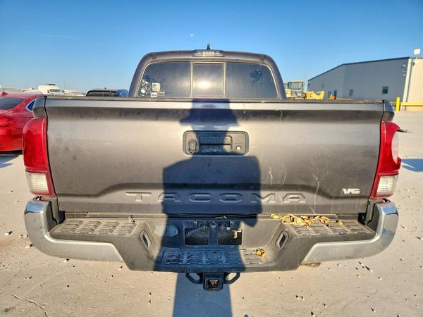 2016 TOYOTA TACOMA