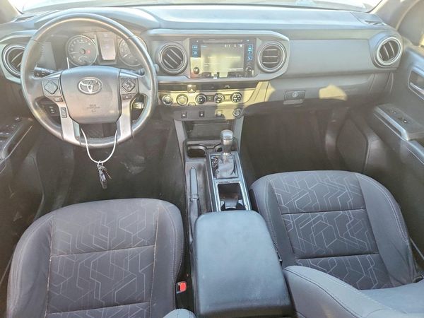 2016 TOYOTA TACOMA