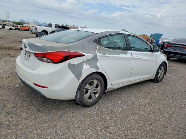 2015 HYUNDAI ELANTRA GLS(Middle)