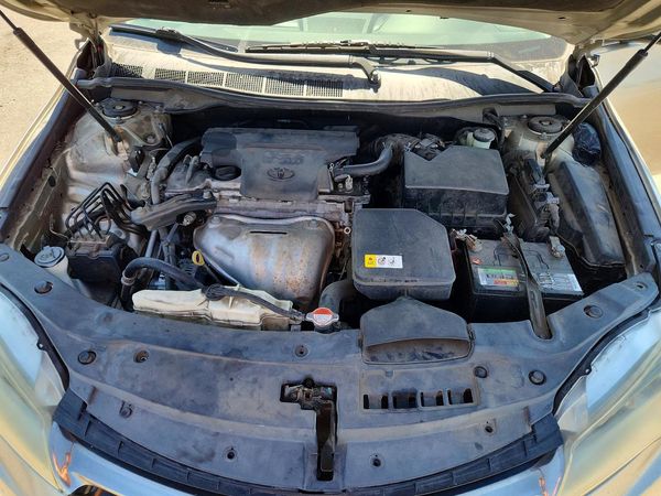 2016 TOYOTA CAMRY