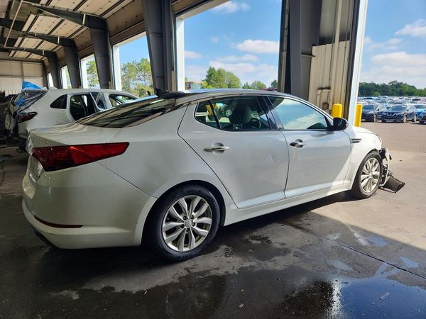 2014 KIA OPTIMA 2.4 EX STD/Premium /Tech