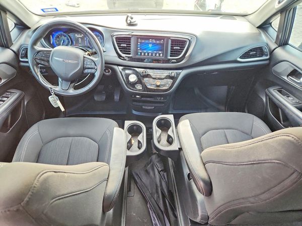 2019 CHRYSLER PACIFICA