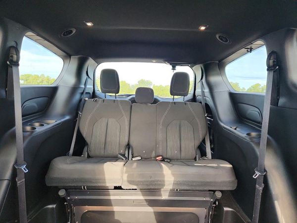 2019 CHRYSLER PACIFICA