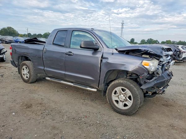 2017 TOYOTA TUNDRA