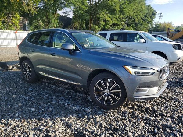 2020 VOLVO XC60