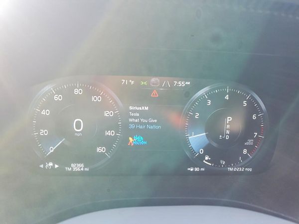 2020 VOLVO XC60