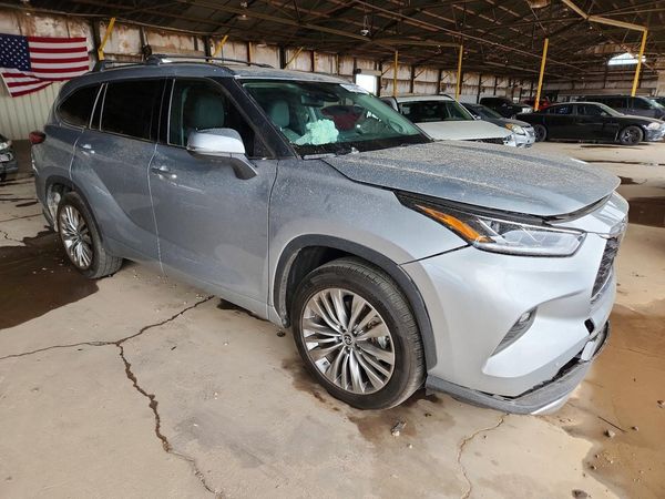2021 TOYOTA HIGHLANDER