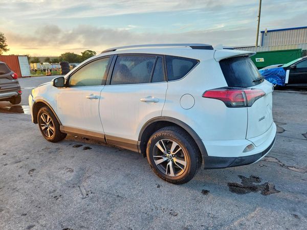 2016 TOYOTA RAV4 XLE (M Grade)
