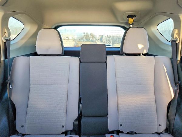 2016 TOYOTA RAV4 XLE (M Grade)