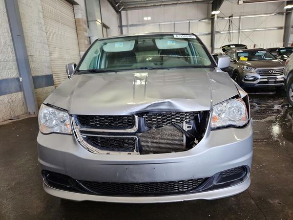 2015 DODGE GRAND CARAVAN SXT