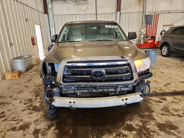 2012 TOYOTA TUNDRA SR5