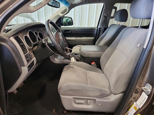 2012 TOYOTA TUNDRA SR5