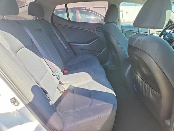2015 KIA OPTIMA GL - Middle-low