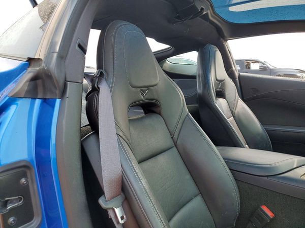 2015 CHEVROLET CORVETTE Stingray 2LT w/Z51