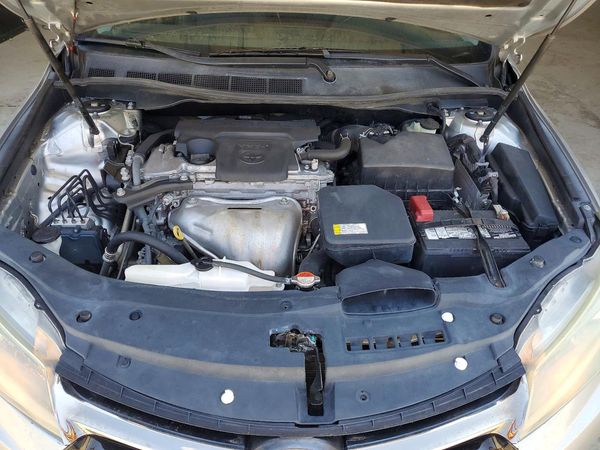 2016 TOYOTA CAMRY