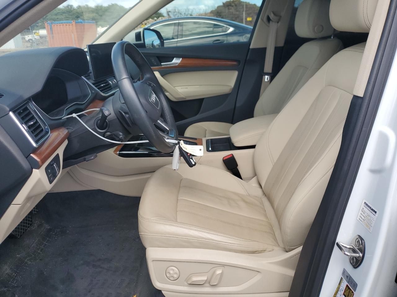 2021 AUDI Q5 E
