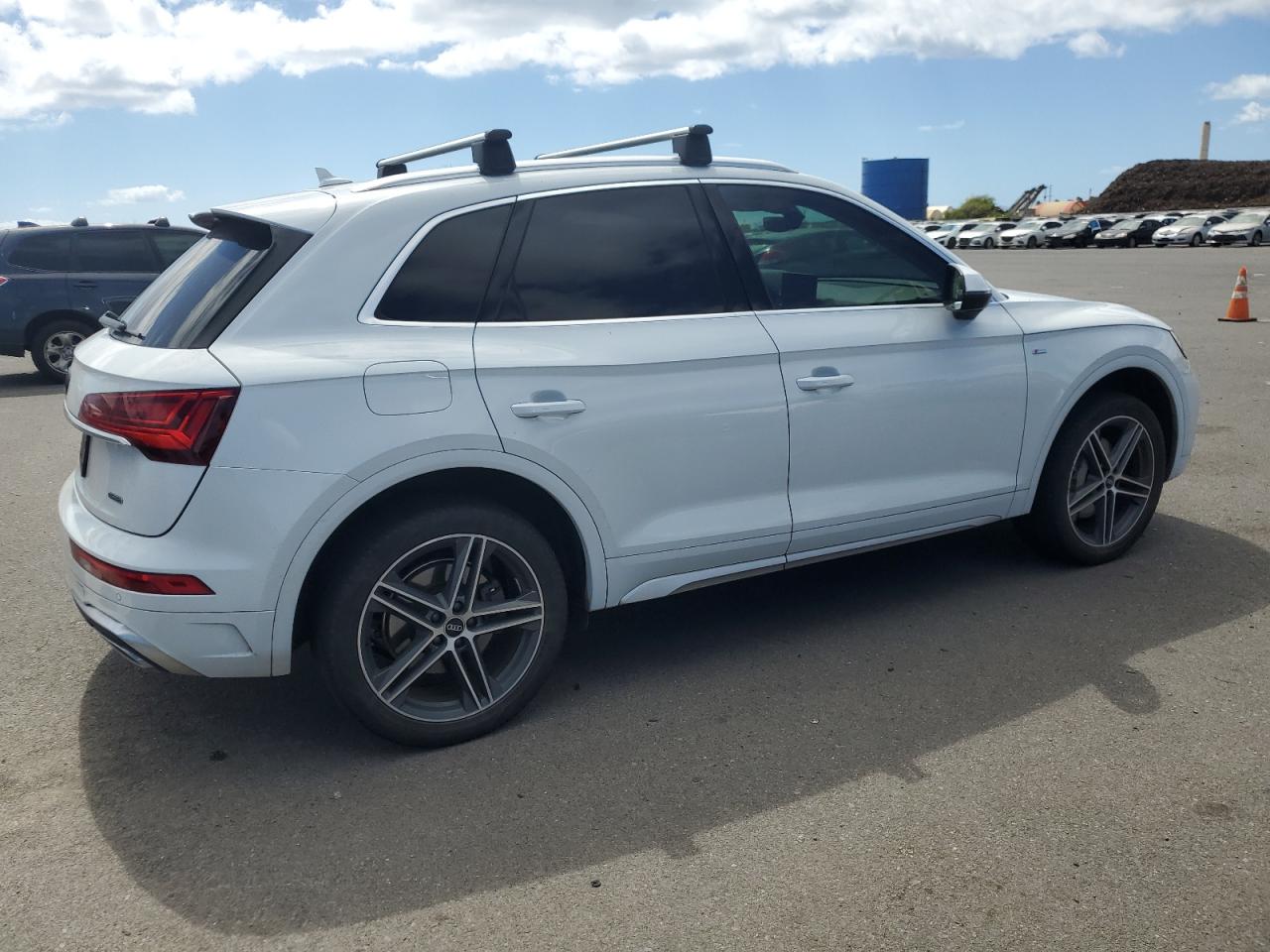 2021 AUDI Q5 E