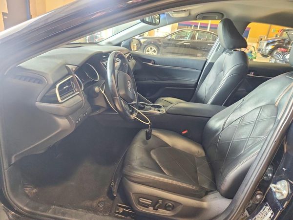 2018 TOYOTA CAMRY