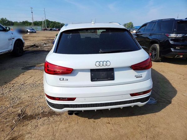 2018 AUDI Q3