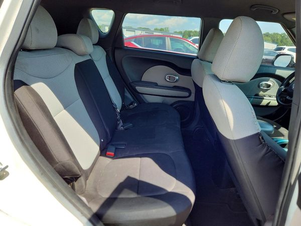 2015 KIA SOUL GL(Middle-low grade)