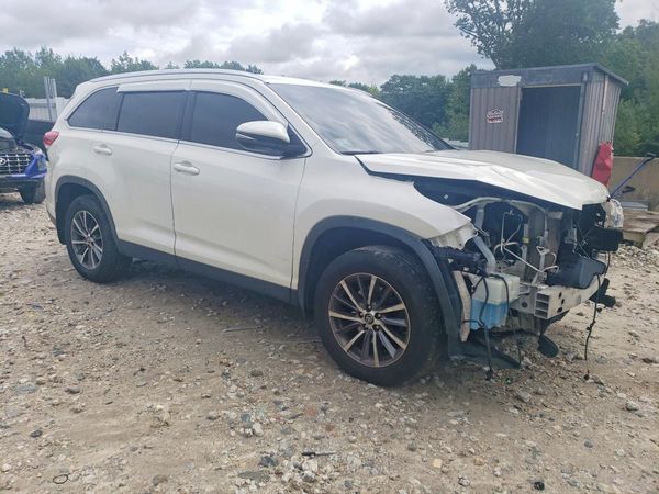 2019 TOYOTA HIGHLANDER