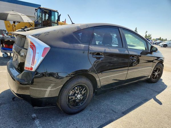 2014 TOYOTA PRIUS