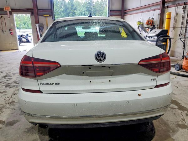 2018 VOLKSWAGEN PASSAT SE, SE w/ Technology
