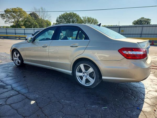 2012 MERCEDES-BENZ E