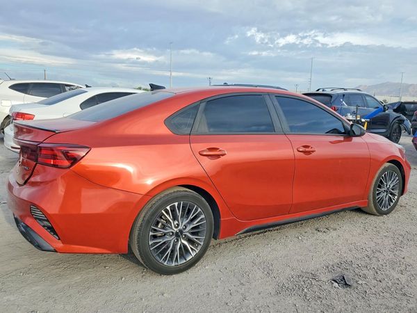 2022 KIA FORTE GT Line