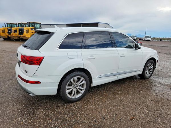 2017 AUDI Q7