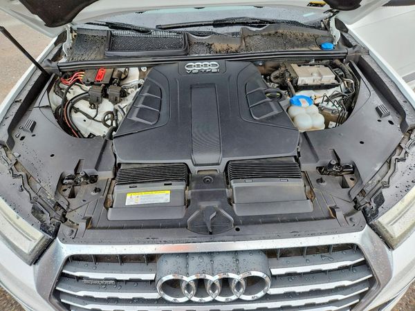 2017 AUDI Q7