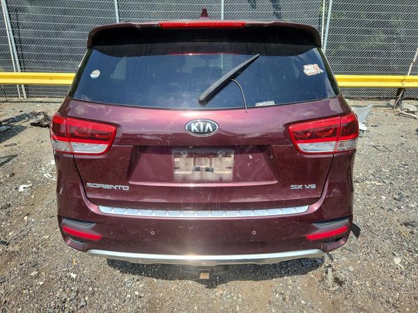 2016 KIA SORENTO SX / SX Limited
