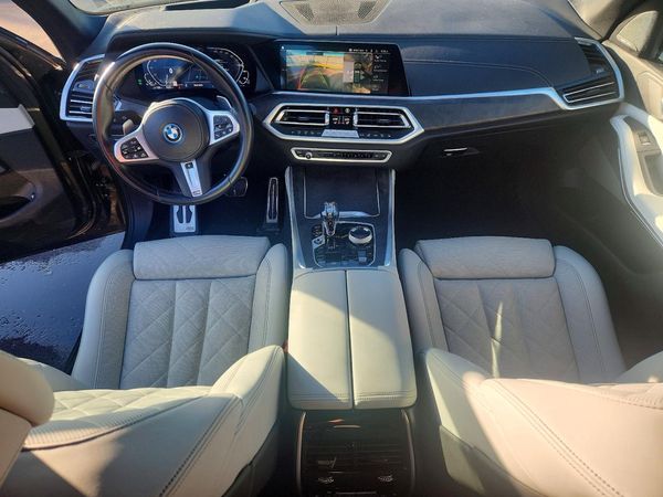 2023 BMW X5 xDrive45e