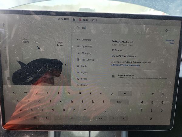 2025 TESLA MODEL 3