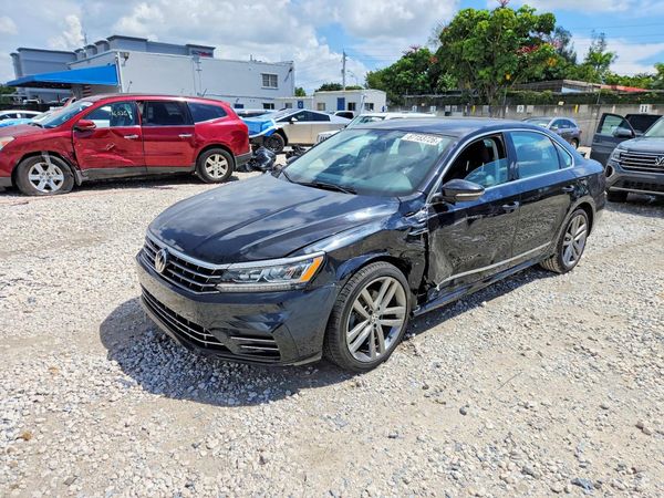 2017 VOLKSWAGEN PASSAT