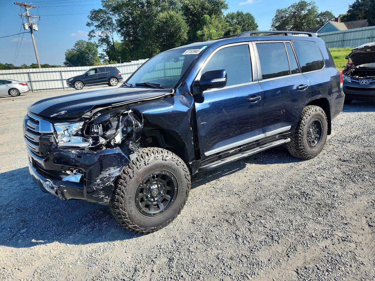 2017 TOYOTA LAND CRUISER VX-R