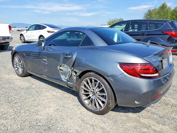 2018 MERCEDES-BENZ SLC SLC 300